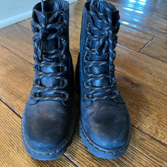 Sorel Lennox Lace Rain Boot - Picture 5 of 9